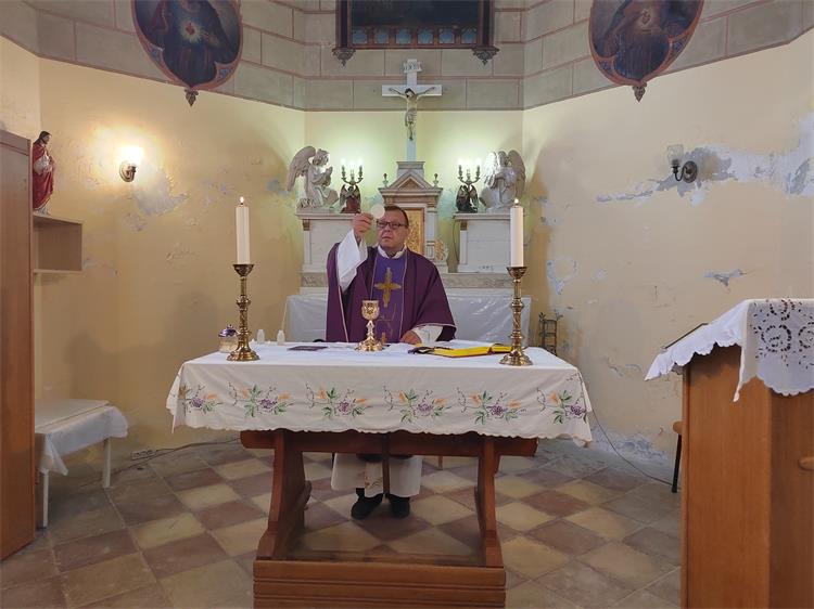 Slika /PU_KK/Vijesti/2023/04/Sv. Misa - Uskrs.jpg